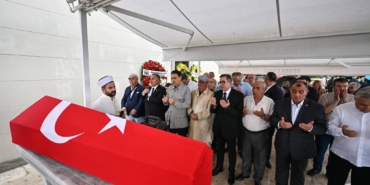 bilecik-haber_eski-aa-genel-muduru-atilla-onuk-istanbul-da-son-yolculuguna-ugurlandi-29717.jpg