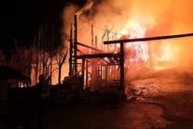 bilecik-haber_guncelleme-kocaeli-de-3-katli-otelde-cikan-yangin-sonduruldu-30452.jpg