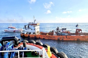bilecik-haber_guncelleme-sile-aciklarinda-seyreden-gemide-cikan-yangin-sonduruldu-32037.jpg