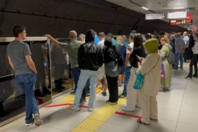 bilecik-haber_istanbul-da-samandira-uskudar-seferini-yapan-metro-arizalandi-28589.jpg