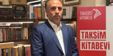 bilecik-haber_istanbul-kultur-yolu-festivali-kapsaminda-yazar-mehmet-dogan-in-mucadelesi-konusuldu-33032.jpg