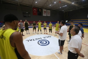 bilecik-haber_kapaklispor-turkiye-sigorta-turkiye-basketbol-ligi-hazirliklarini-surduruyor-28599.jpg