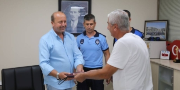 bilecik-haber_kocaeli-de-zabitanin-buldugu-para-ve-ziynet-esyasi-dolu-canta-sahibine-ulastirildi-29308.jpg