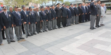 bilecik-haber_manyas-ta-gaziler-gunu-kutlandi-30613.jpg