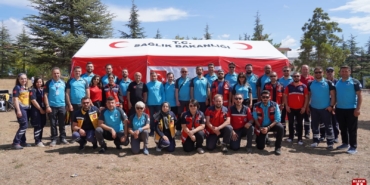 Müdür Damkacı'dan sağlıkçılara teşekkür