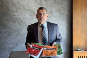 bilecik-haber_sosyolog-prof-dr-ali-arslan-dunyayi-gezerek-farkli-kulturleri-yerinde-inceliyor-26781.jpg