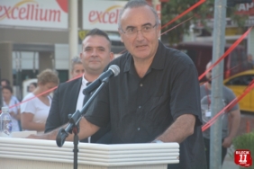 SUNAY AKIN'DAN CEMAL SÜREYA ÖRNEKLEMESİ