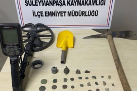 bilecik-haber_tekirdag-da-bir-otomobilde-44-sikke-ele-gecirildi-31750.jpg