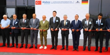 bilecik-haber_tekirdag-da-karbon-fiber-malzemeden-ucak-parcasi-uretecek-fabrikanin-acilisi-yapildi-28835.jpg