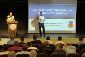 bilecik-haber_tekirdag-da-servis-soforlerine-yonelik-bilgilendirme-toplantisi-duzenlendi-27149.jpg