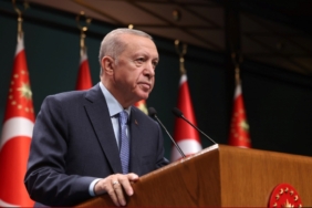 "Türkiye'yi geleceğe yeni bir anayasa ortaya koymadan hazırlayamayız"