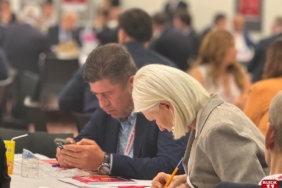 TÜZÜN VE SUBAŞI YUVARLAK MASA ÇALIŞMASINA KATILDI