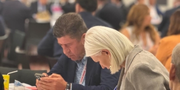 TÜZÜN VE SUBAŞI YUVARLAK MASA ÇALIŞMASINA KATILDI
