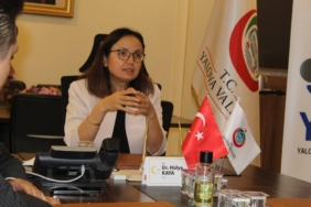 bilecik-haber_yalova-da-hayirsever-is-insanindan-egitime-destek-28824.jpg