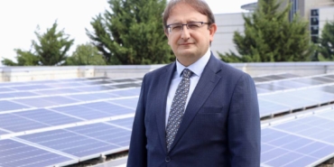 bilecik-haber_yenilenebilir-enerji-sistemleriyle-tasarruf-saglanarak-hastaneye-kaynak-olusturuluyor-32457.jpg