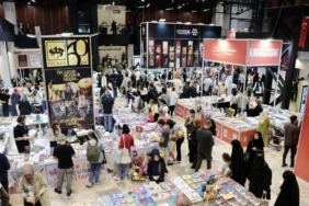 bilecik-haber_14-kocaeli-kitap-fuari-nda-hafta-sonu-yogunlugu-yasaniyor-35842.jpg