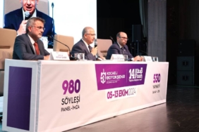 bilecik-haber_14-kocaeli-kitap-fuari-suruyor-35315.jpg