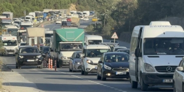 bilecik-haber_arnavutkoy-de-yol-calismasi-nedeniyle-trafik-yogunlugu-olustu-35754.jpg