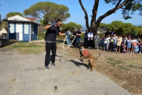 bilecik-haber_ayvalik-ta-ogrencilerden-gecici-bakim-ve-rehabilitasyon-merkezi-ne-hayvanlari-koruma-gunu-ziyareti-34045.jpg