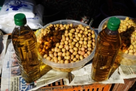 bilecik-haber_ayvalik-ticaret-odasindan-hasat-yaklasirken-tuketicilere-sahte-zeytinyagi-uyarisi-34271.jpg