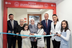 bilecik-haber_bakan-goktas-kasimpasa-oya-kayacik-cocuk-evleri-sitesi-gastronomi-atolyesi-nin-acilisina-katildi-36911.jpg