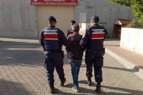 bilecik-haber_balikesir-de-1-yildir-aranan-hukumlu-yakalandi-34731.jpg