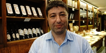 bilecik-haber_balikesir-de-2-bin-400-litre-sahte-zeytinyagi-ele-gecirildi-34996.jpg