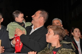 bilecik-haber_balikesir-de-cumhuriyet-bayrami-kutlamalari-sonra-erdi-39806.jpg