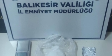 bilecik-haber_balikesir-de-uyusturucu-operasyonlarinda-9-zanli-tutuklandi-33506.jpg