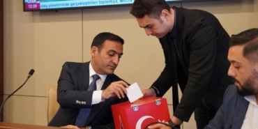 bilecik-haber_beyoglu-belediyesinin-2025-yili-butcesi-oy-cokluguyla-kabul-edildi-35618.jpg