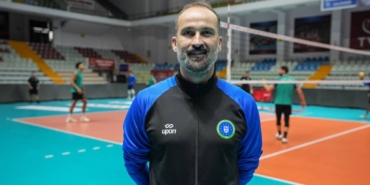 bilecik-haber_bursa-buyuksehir-belediyespor-un-efeler-ligi-ndeki-ilk-hedefi-play-off-34286.jpg