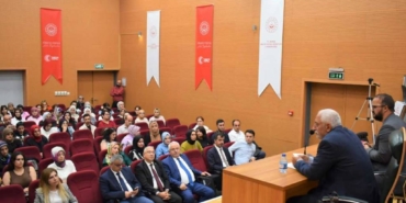 bilecik-haber_bursa-da-felsefi-ve-dini-baglami-icinde-mahremiyet-ve-aile-konulu-soylesi-duzenlendi-35370.jpg
