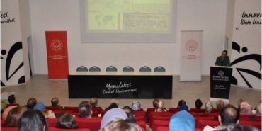 bilecik-haber_bursa-da-milli-mucadeleden-cumhuriyetin-ilanina-konulu-konferans-duzenlendi-40162.jpg