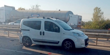 bilecik-haber_bursa-da-zincirleme-trafik-kazasinda-9-kisi-yaralandi-38114.jpg