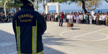 bilecik-haber_cinarcik-ta-itfaiyeden-ogrencilere-uygulamali-egitim-33871.jpg