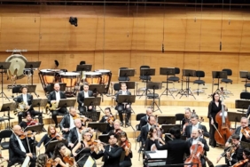 bilecik-haber_cso-denizbank-konserleri-sanatseverlerle-bulustu-35785.jpg