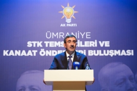 bilecik-haber_cumhurbaskani-yardimcisi-yilmaz-stk-temsilcileri-ve-kanaat-onderleri-bulusmasi-nda-konustu-34161.jpg