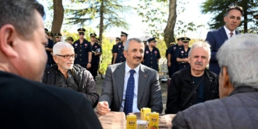 bilecik-haber_edirne-de-1-ekim-dunya-yaslilar-gunu-dolayisiyla-program-duzenlendi-33344.jpg