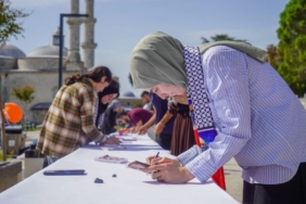 bilecik-haber_edirne-de-gazze-ye-destek-amaciyla-filistinli-cocuklar-icin-ciz-etkinligi-duzenlendi-34298.jpg