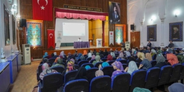 bilecik-haber_edirne-de-hz-peygamber-ve-sahsiyet-insasi-konferansi-duzenlendi-34334.jpg