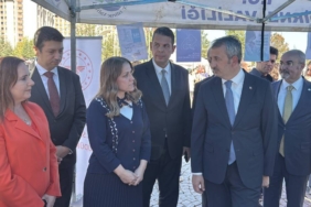 bilecik-haber_edirne-de-universite-ogrencilerine-saglik-hizmetleri-tanitildi-36400.jpg