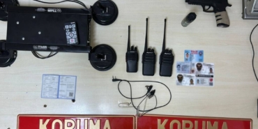 bilecik-haber_esenler-de-denetim-sirasinda-kendisini-polis-olarak-tanitan-kisiyle-2-arkadasi-gozaltina-alindi-39423.jpg
