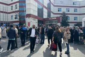 bilecik-haber_esenyurt-necmi-kadioglu-devlet-hastanesi-nde-cikan-yangin-sonduruldu-36097.jpg