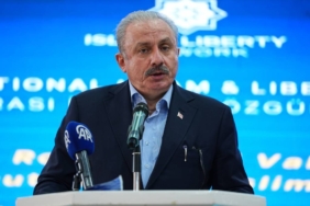 bilecik-haber_eski-tbmm-baskani-sentop-11-uluslararasi-islam-ve-ozgurluk-konferansi-nda-konustu-37418.jpg