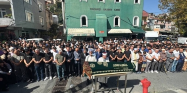 bilecik-haber_fatih-te-surlarda-intihar-eden-suphelinin-oldurdugu-2-kadinin-cenazesi-defnedildi-34321.jpg