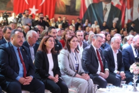 bilecik-haber_genclik-ve-spor-bakani-bak-ak-parti-edirne-8-olagan-merkez-ilce-kongresi-nde-konustu-39199.jpg