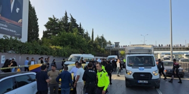 bilecik-haber_guncelleme-avcilar-da-pikabiyla-yoldaki-araclara-rastgele-carpan-surucu-yakalandi-34087.jpg