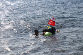 bilecik-haber_ispanya-ya-yuzme-hedefiyle-istanbul-dan-kulac-atan-isvecli-65-yasindaki-yuzucu-tekirdag-a-ulasti-38333.jpg