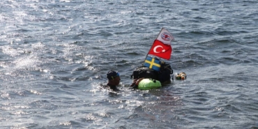 bilecik-haber_ispanya-ya-yuzme-hedefiyle-istanbul-dan-kulac-atan-isvecli-65-yasindaki-yuzucu-tekirdag-a-ulasti-38333.jpg