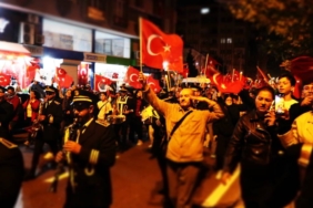 bilecik-haber_kocaeli-de-cumhuriyet-in-101-yili-dolayisiyla-fener-alayi-duzenlendi-39730.jpg